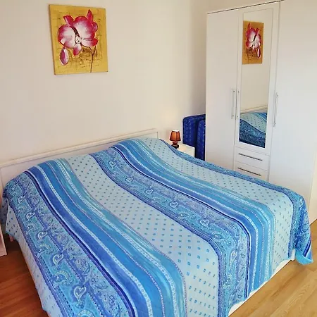 公寓 Apartments Karlo & Jakov 普拉