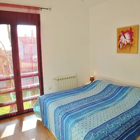 Apartments Karlo & Jakov